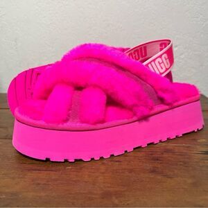 UGG Disco Cross Slide Slippers in Taffy Pink 7